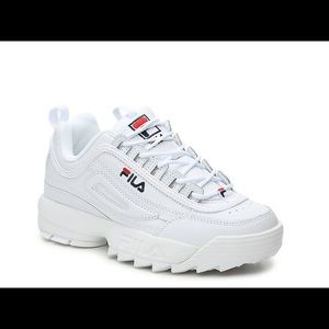 women’s size 9 fila disrupters worn a few times